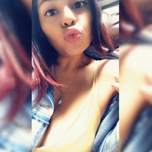 Meet your Posher, Alexandra